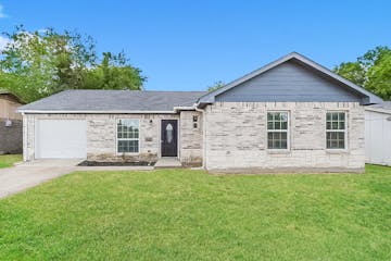 3623 Soft Cloud Drive Dallas, TX 75241